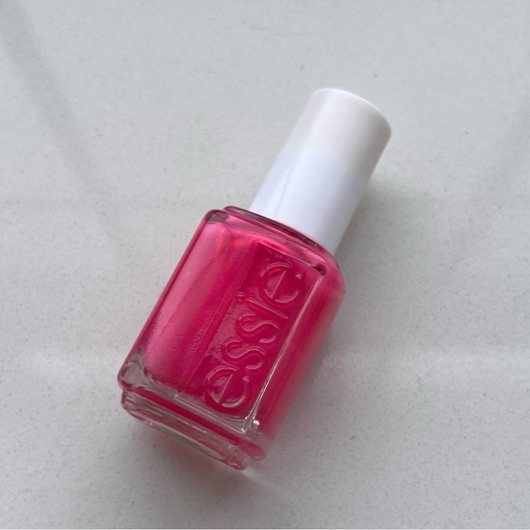 Essie Seen on the Scene Nail Polish - Picture 2 of 4